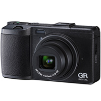 製品写真：リコー GR DIGITAL IV