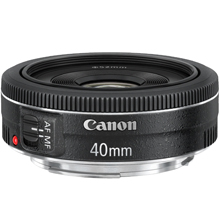 製品写真：EF40mm F2.8 STM