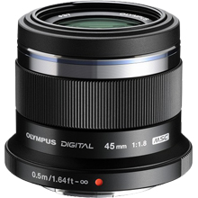 製品写真： M.ZUIKO DIGITAL 45mm F1.8 ブラック
