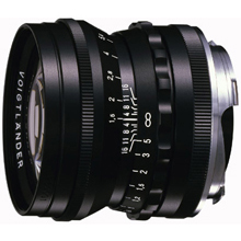 製品写真： NOKTON 50mm F1.5 Aspherical VM ブラック