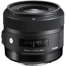 製品写真： 30mm F1.4 DC HSM