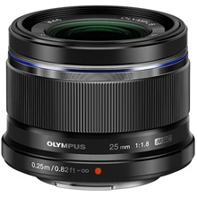 製品写真： M.ZUIKO DIGITAL 25mm F1.8 ブラック
