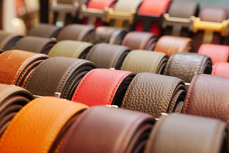 ルイヴィトンのベルト選びで失敗しない！サイズ選びから人気モデルまで解説