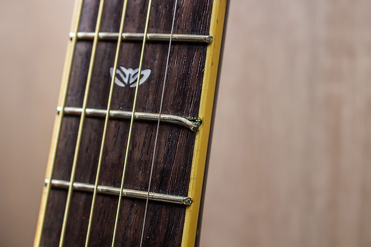 ギターを売って後悔しないためには？買取相場と高額査定の条件を解説