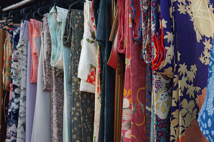 着物の処分で損しない!後悔しない手放し方法をご紹介