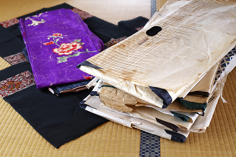 着物の保管にタンスは不要？代用アイテム4選とカビを防ぐ収納のコツ