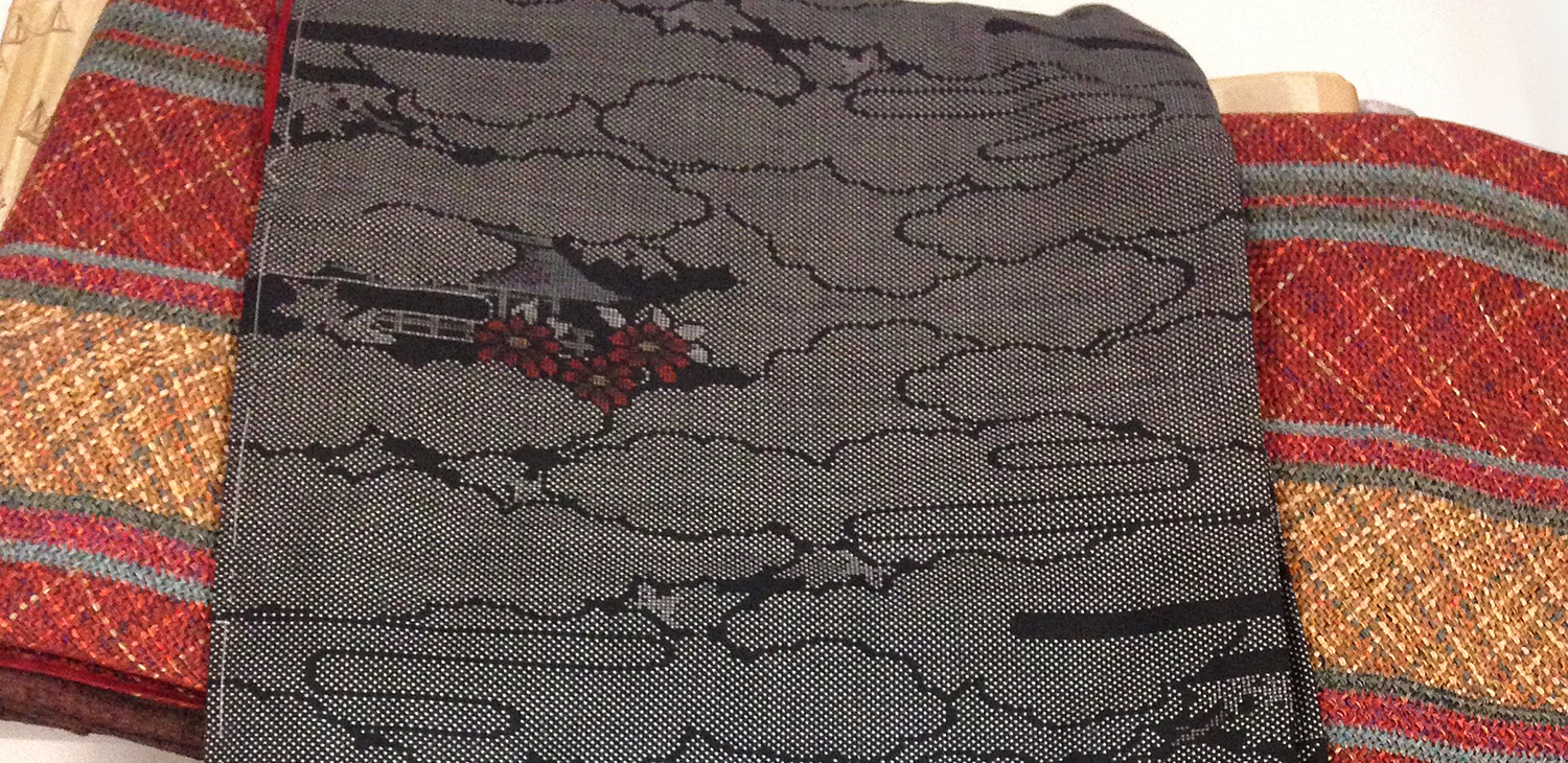 大島紬の見分け方｜本場物の特徴と偽物との違いを解説