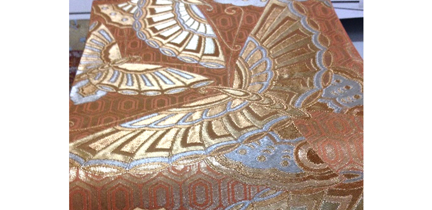 西陣織とはどんな織物？先染めの特徴や名前の由来、歴史の歩みを徹底解説